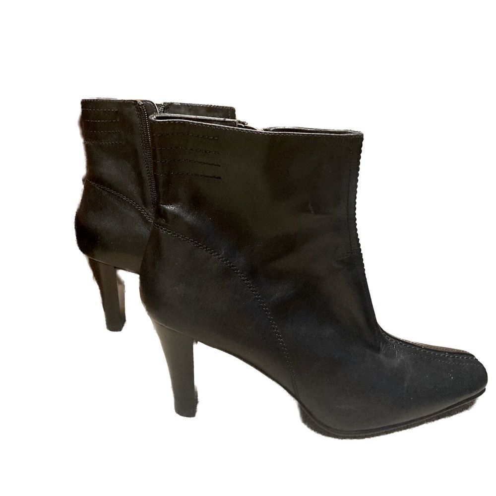 Vintage Black Leather Square Toe High Heel Booties- Size 9.5